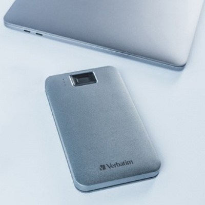 Verbatim externí pevný disk, Executive Fingerprint Secure HDD, 2.5", USB 3.0 (3.2 Gen 1), 1TB, 53652, šedý, šifrovaný s čtečkou ot